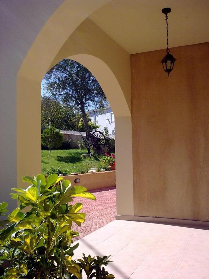 Traditional Villa Mandola Livathos  Екстериор снимка