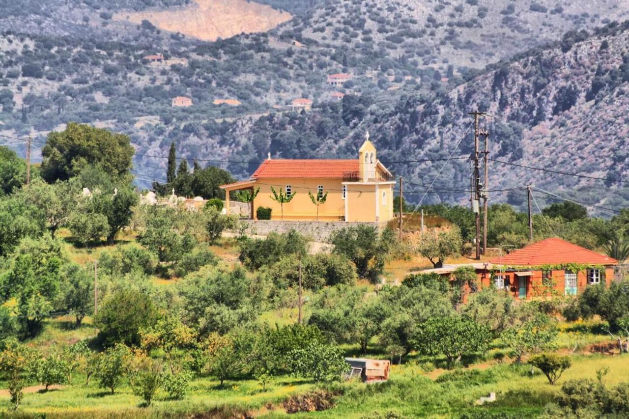 Traditional Villa Mandola Livathos  Екстериор снимка